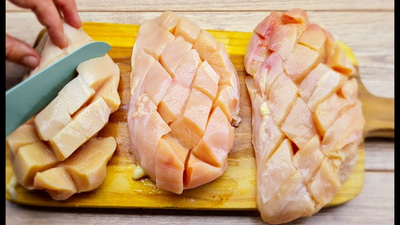 A wonderful recipe for chicken breast in the oven, fast and tasty